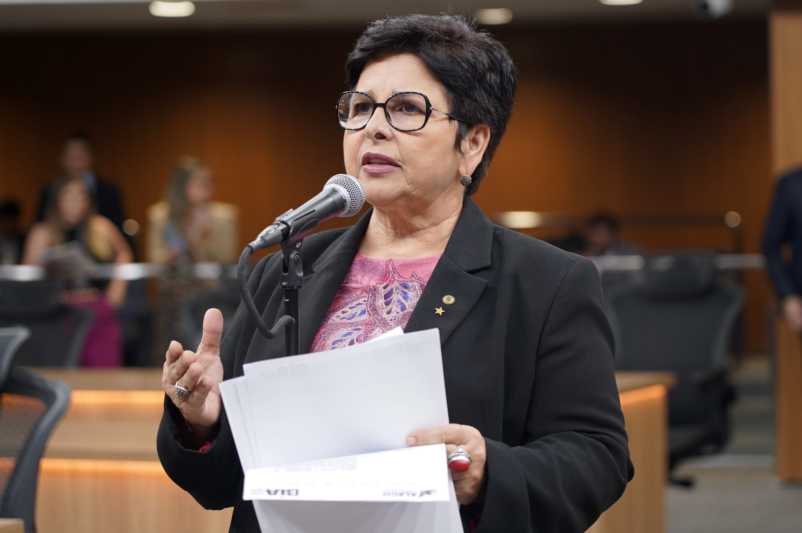 Visando conscientização social, deputada Bia de Lima propõe política para combate à estigmatização de doenças mentais em Goiás