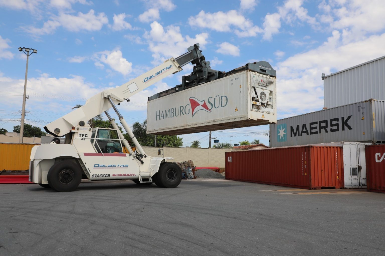 Exportações crescem 62,3% em março e balança comercial goiana mantém forte superávit