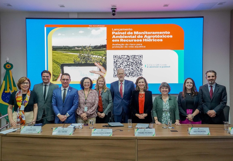 Governo do Brasil lança painel de monitoramento de agrotóxicos nos recursos hídricos e vida aquática