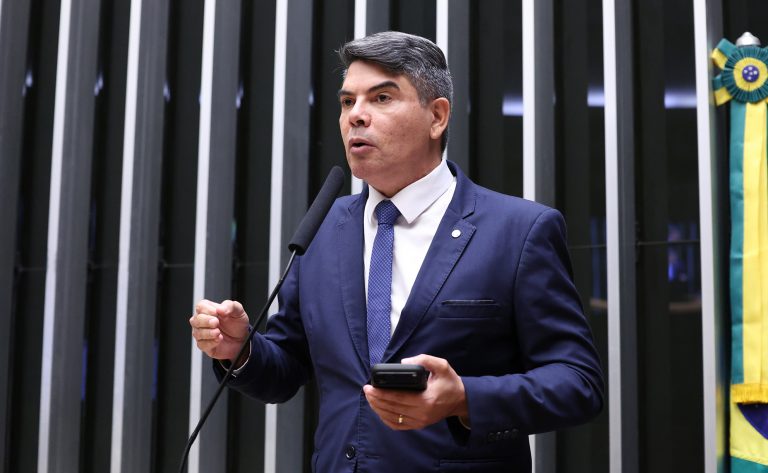 Comissão aprova projeto que garante a vítima informação sobre investigação e processo penal